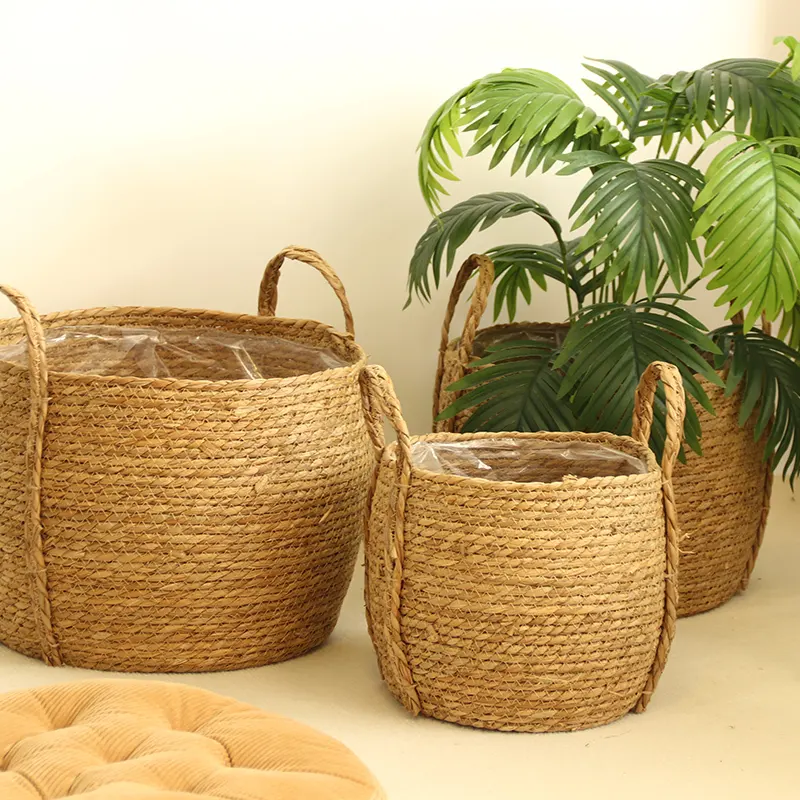 Straw Plant Pot by BasketGem 2