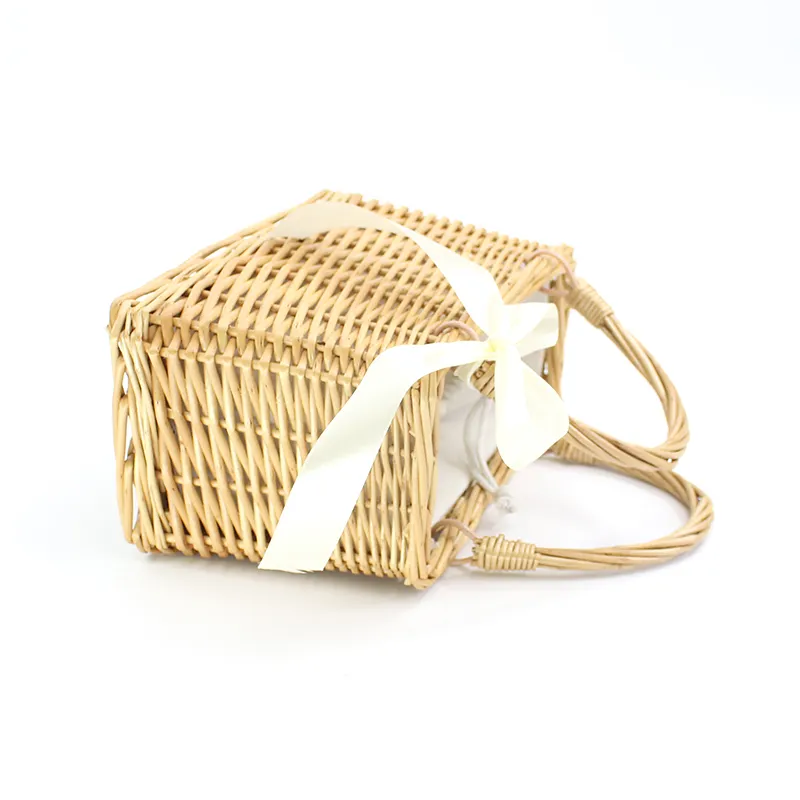 Willow Handbag by BasketGem-1 8