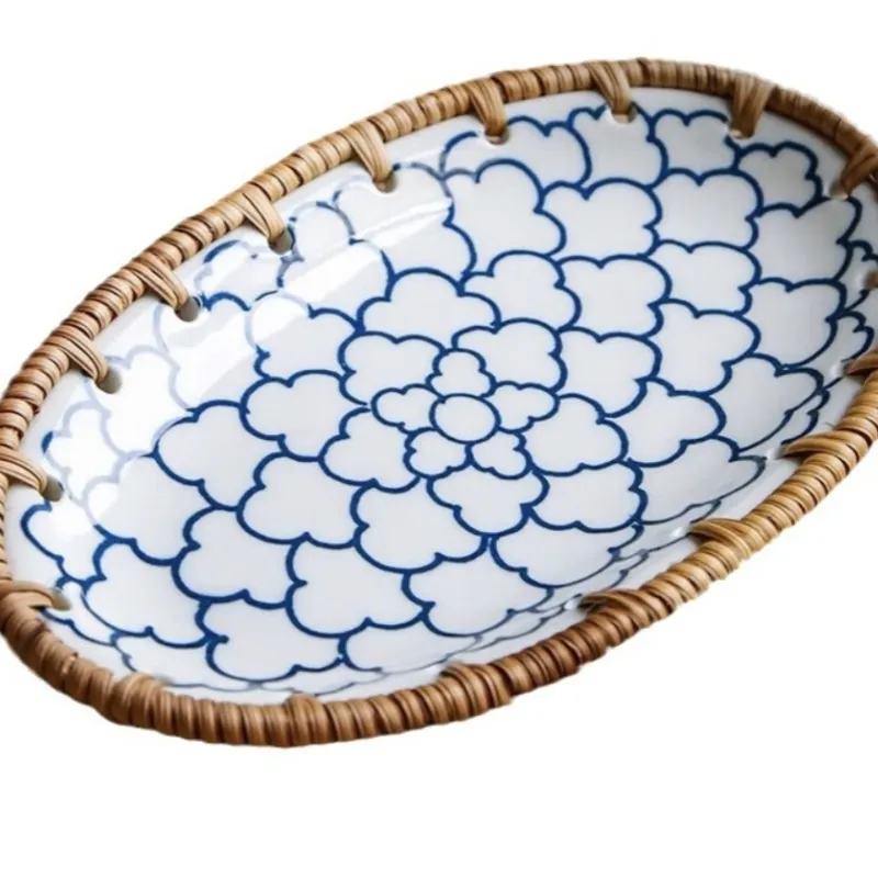 Round Rattan Tray by BasketGem 7