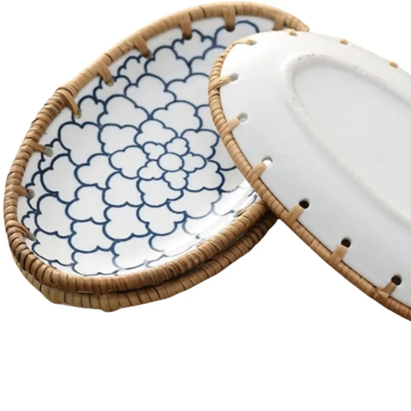 Round Rattan Tray by BasketGem 8