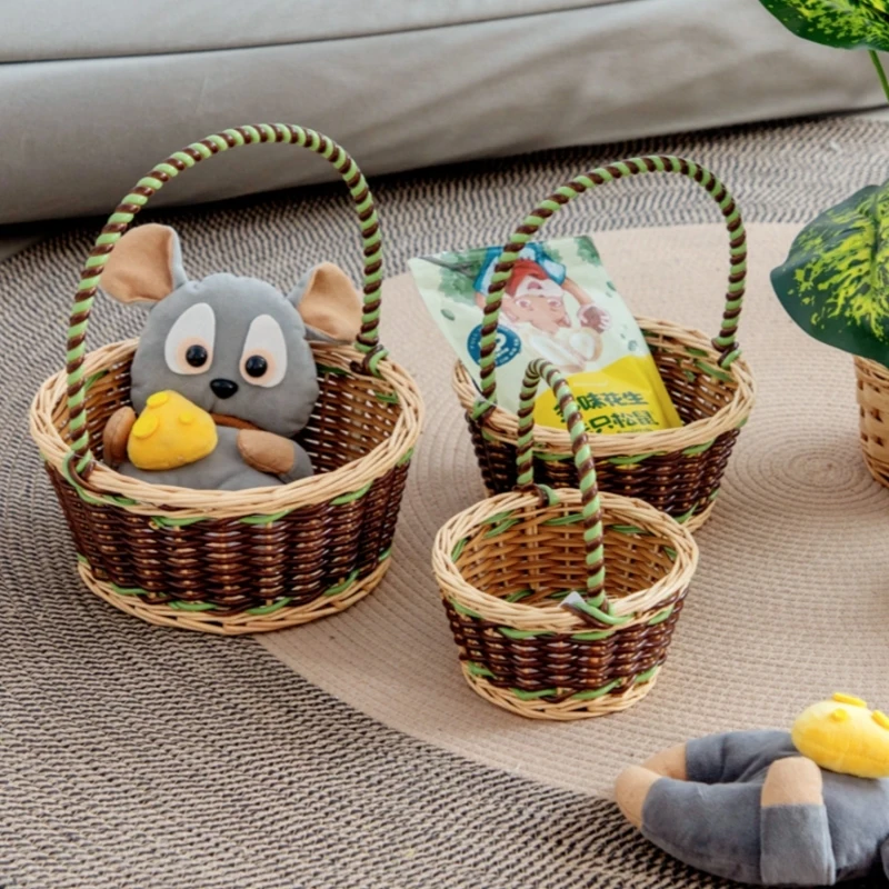 Willow storage baskets can be used as fruit gift baskets 1