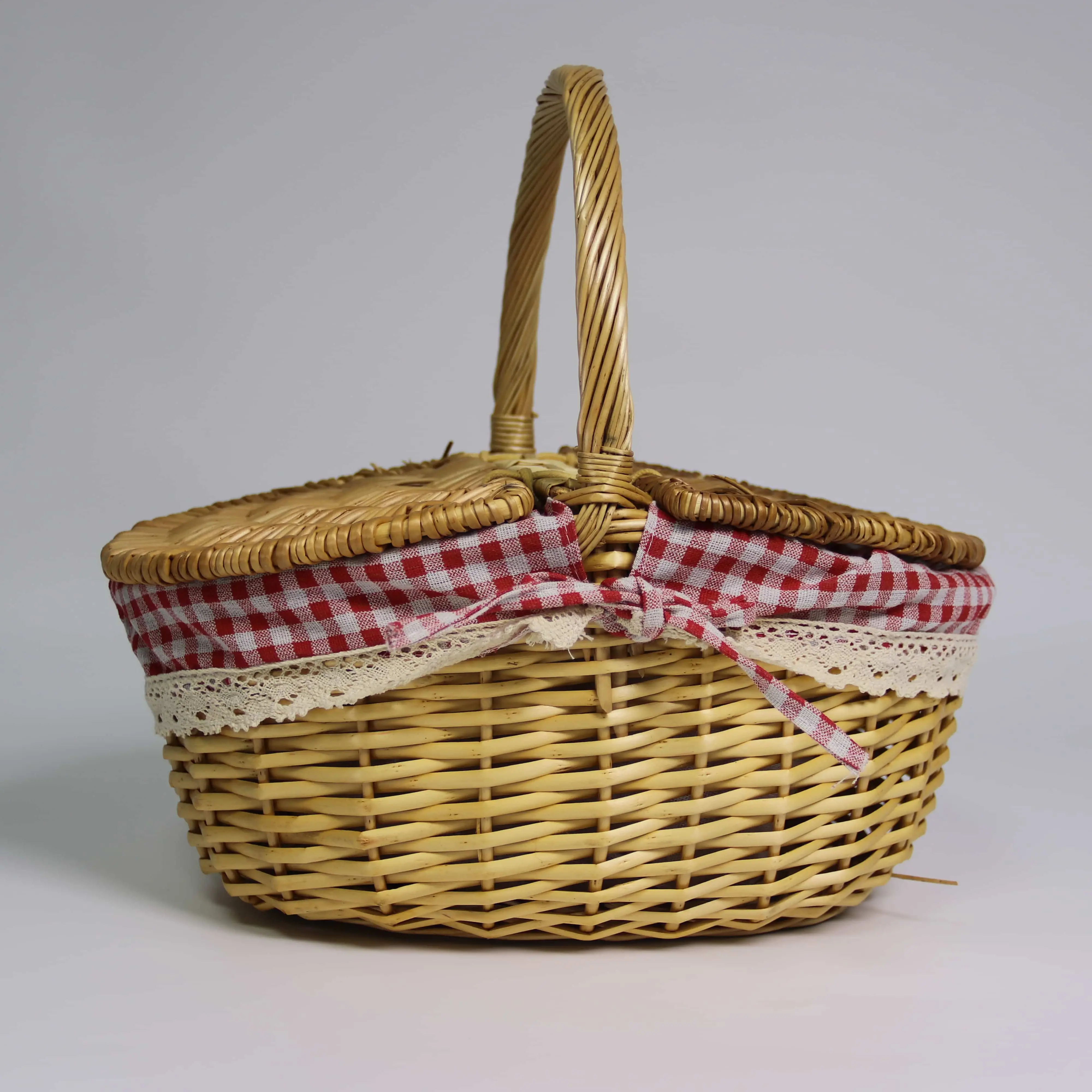 Willow Picnic Basket with Flap Cover and Lining-1 7