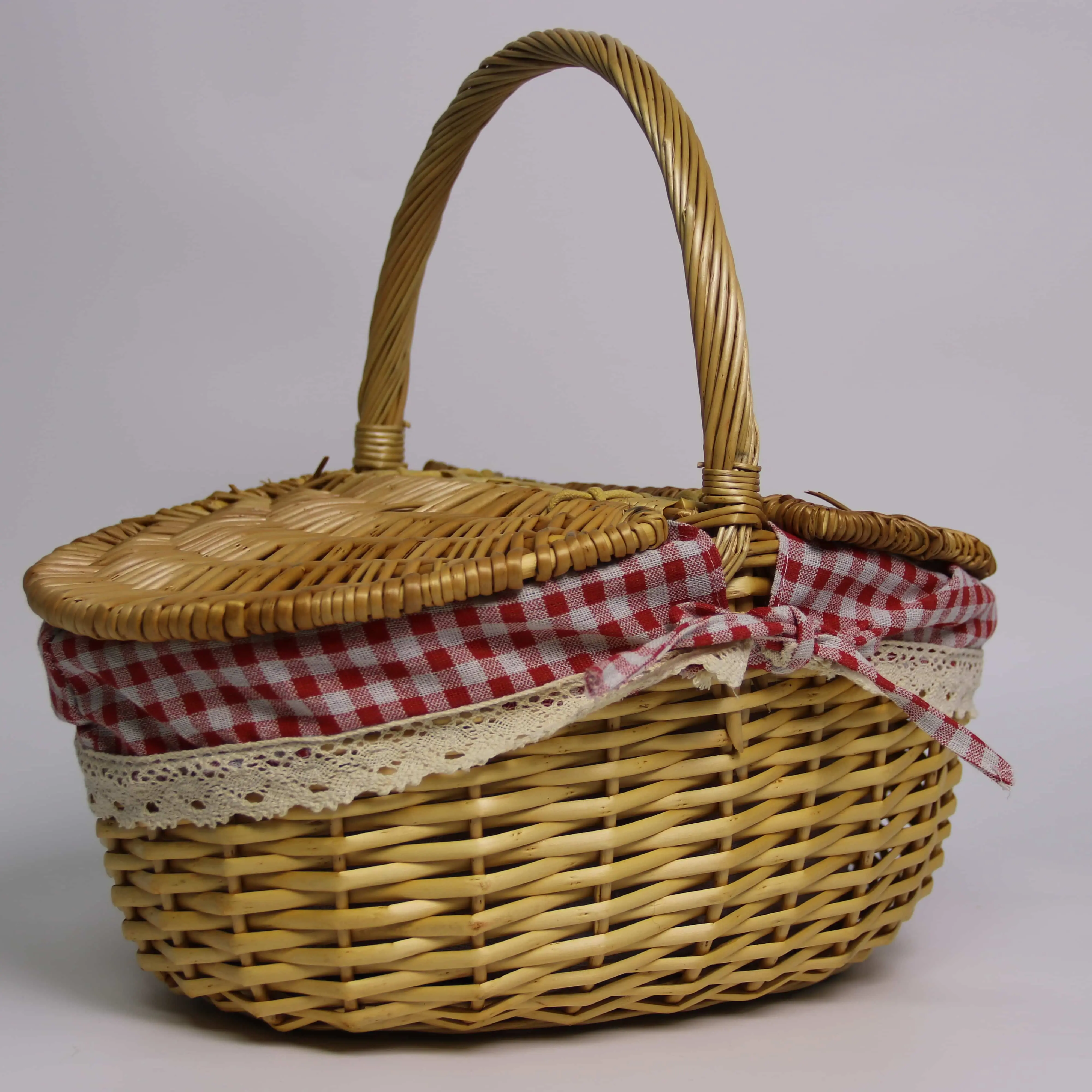 Willow Picnic Basket with Flap Cover and Lining-1 4