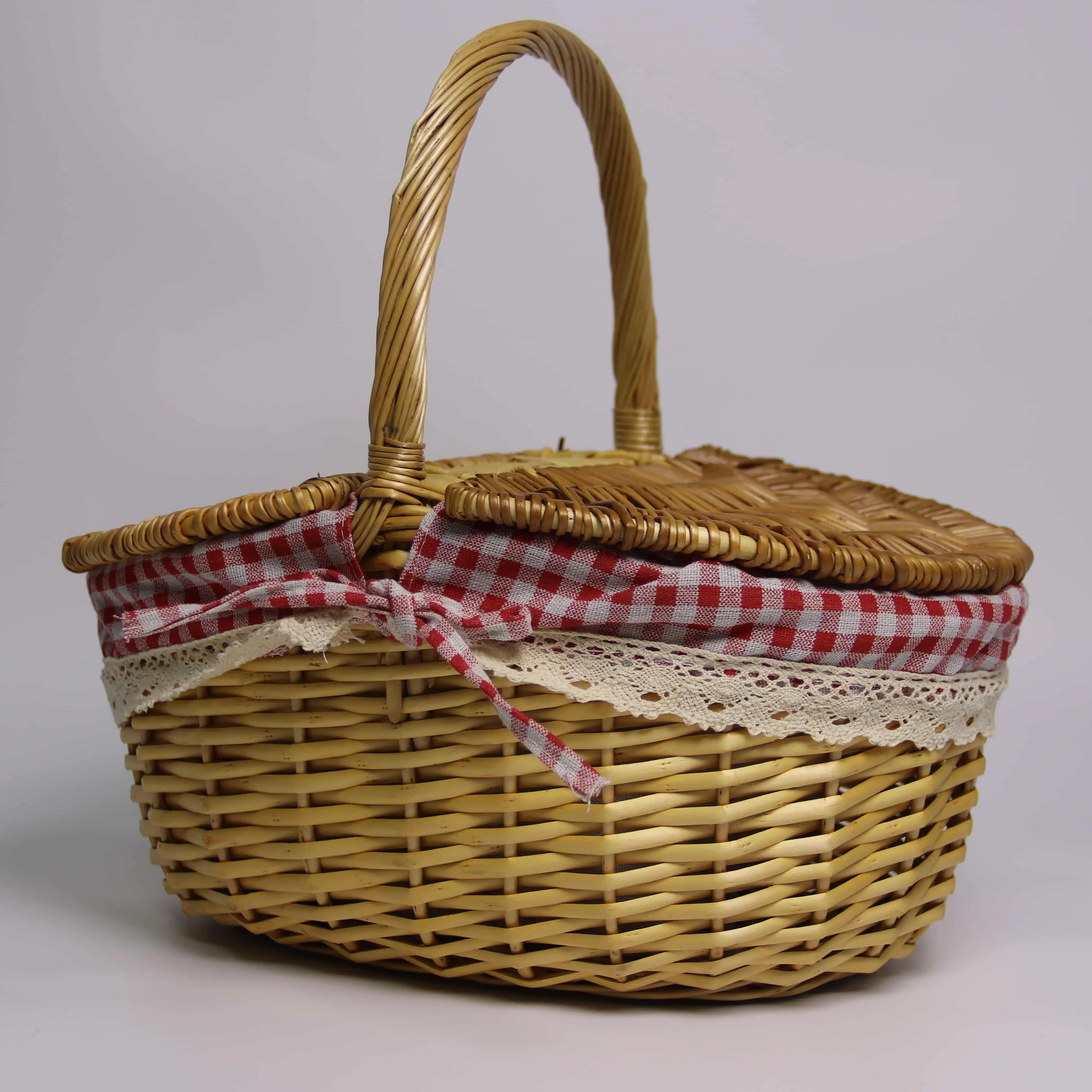 Willow Picnic Basket with Flap Cover and Lining-1 5