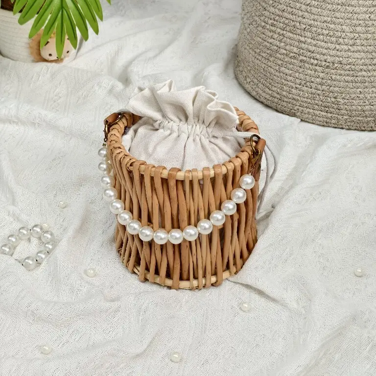 Willow Coach Bag by BasketGem 7