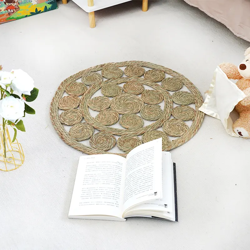 Round Straw Rug by BasketGem 2