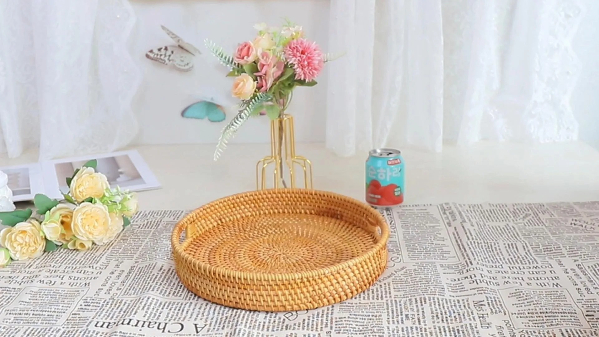 Japanese style simple round rattan tray, fruit tray and snack tray 1