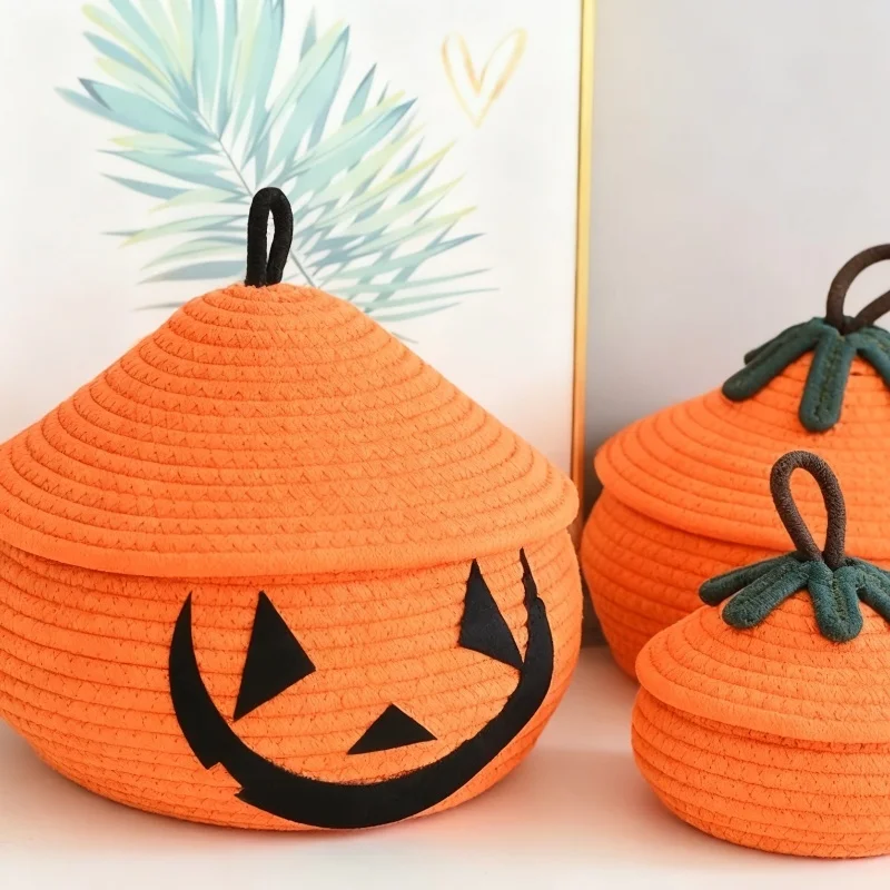 ¡Imprescindible para Halloween! ¡Imprescindible para crear ambiente! Creativa cesta de calabaza para guardar cosas. 1